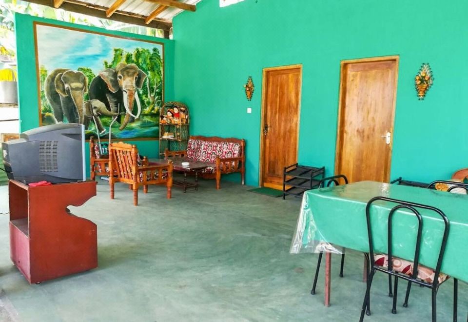 Bloom Rose Inn - Housity