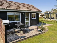 "Anisa" - 400m from the Sea Hotels near Gl. Haderslev Kirke (Sct. Severin)