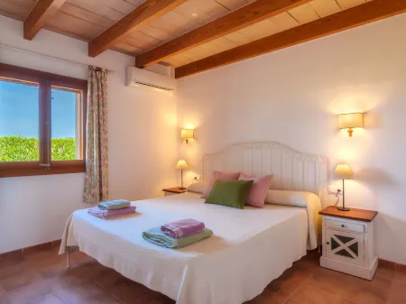 Marina Отели в г. Кампос