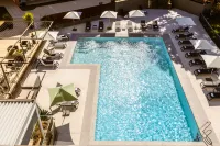 Holiday Inn PERPIGNAN by IHG - Swimmingpools