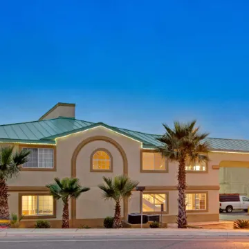 Days Inn by Wyndham San Antonio Airport
