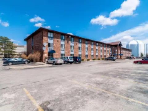 Motel 6 Naperville, IL Hotels in Naperville