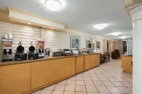 La Quinta Inn by Wyndham Phoenix Sky Harbor Airport - breakfast