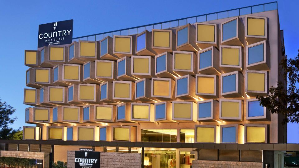 Country Inn & Suites by Radisson, Bengaluru Hebbal