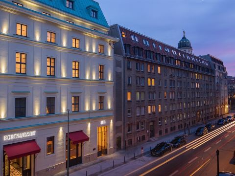 Titanic Gendarmenmarkt Berlin