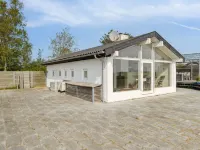 "Gundborg" - 100m from the Sea