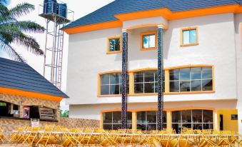 Wetland Hotel Ughelli - Housity