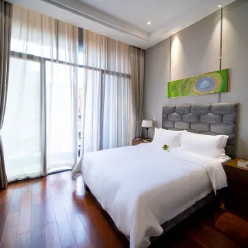 Aurora Boutique Apartment (Shenzhen Futian Qiaoxiang Branch) Hotel berhampiran Binhai Mingzhu