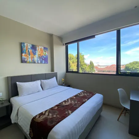 Front One Harvest Hotel Wonosobo