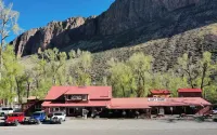Cottonwood Cove