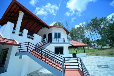 Sipayi Resort Hotels in Baichanalli