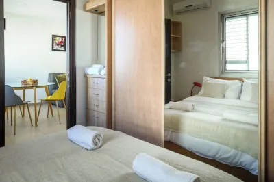 Simple Living in Netanya Center by Sea N' Rent Hotels in der Nähe von Netanya