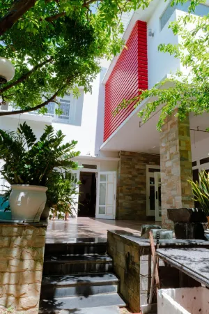 Homestay King Villa Phú Yên Отели рядом с Аэропорт Туихоа