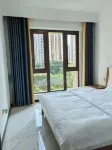 Please Call Me Mrzhang Apartment (Seaview Avenue)