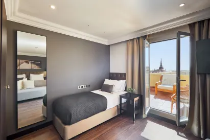 Hotel Cortes Rambla