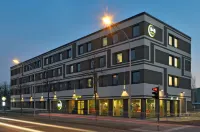 B&B HOTEL Potsdam Hoteles en 