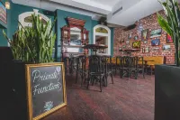 The National Hotel - bar
