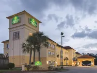 La Quinta Inn & Suites by Wyndham Mobile Satsuma / Saraland