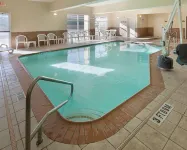 Comfort Suites Medical Center Near Six Flags - piscine