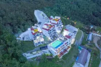 케렌시아 리조트 좌수영사우나 주변 호텔