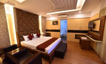 Hotel Vashanth Krishna