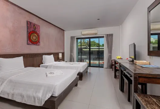 ห้องทวินดีลักซ์วิวสระน้ำ