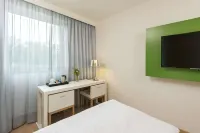 NH Ludwigsburg Hotel berhampiran Ludwigsburg Protestant University of Applied Science