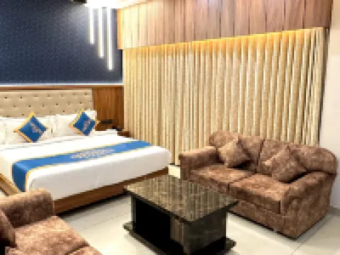 Hotel Holiston Hotels in Devbhoomi Dwarka