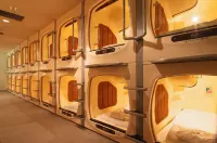 Kawaramachi Gion Onsen Golden Time Takamatsu (Male Only) Hotels near Hanazono Station