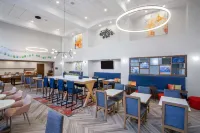 Hampton Inn & Suites Muncie - 2 estrellas