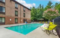 Extended Stay America Select Suites - Atlanta - Alpharetta - Northpoint - East Hotels in Johns Creek