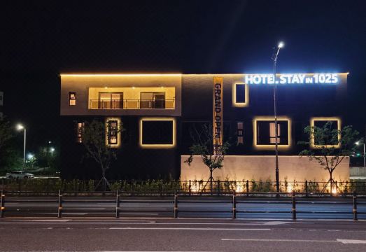 군산 STAY IN 1025 무인호텔