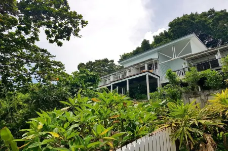 Koh Chang Cliff Beach Resort