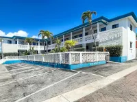 Del Mar - Motels