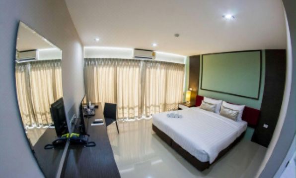 SR Residence Hotel - Housity