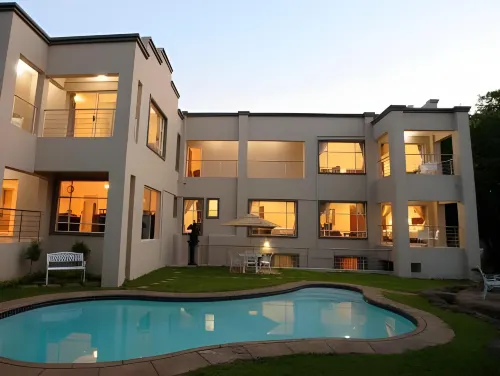 Global Village Guest House - parking