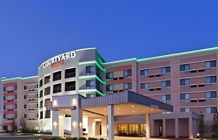 Courtyard Tulsa Woodland Hills