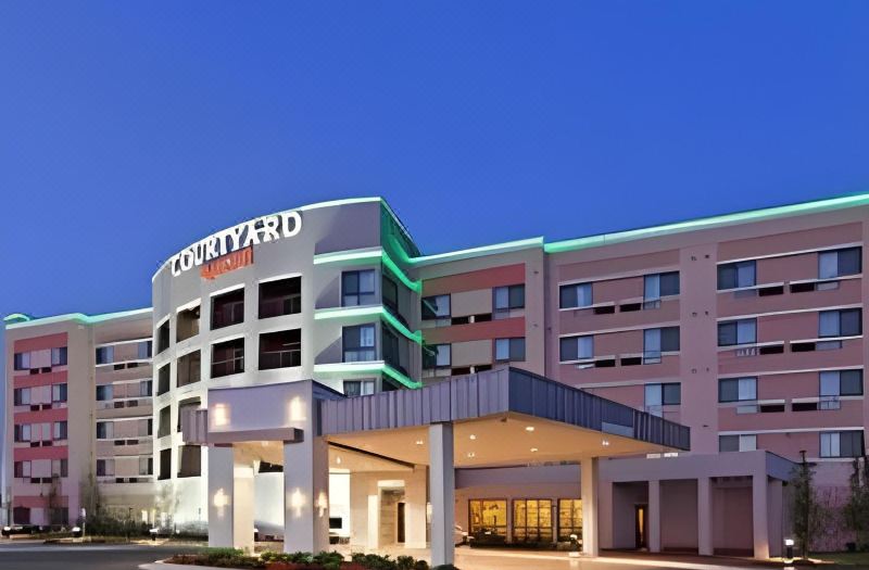 Courtyard Tulsa Woodland Hills