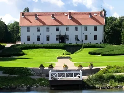 Sundbyholms Slott Hotels in 