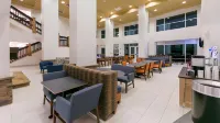 Holiday Inn Express GATLINBURG DOWNTOWN by IHG - breakfast