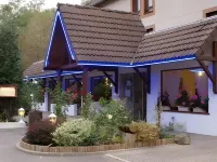 The Originals City, Hôtel Mulhouse Est Hotels in Zimmersheim
