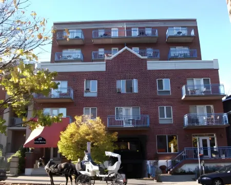 ByWard Blue Inn Hotels in Ottawa