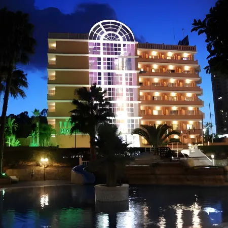 Hotel Tropic