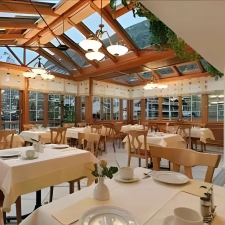 La Couronne Hotel & Spa
