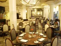 Bourbon Curitiba Convention Hotel - breakfast