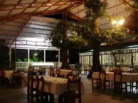 Hotel El Bambu فنادق في Sarapiqui