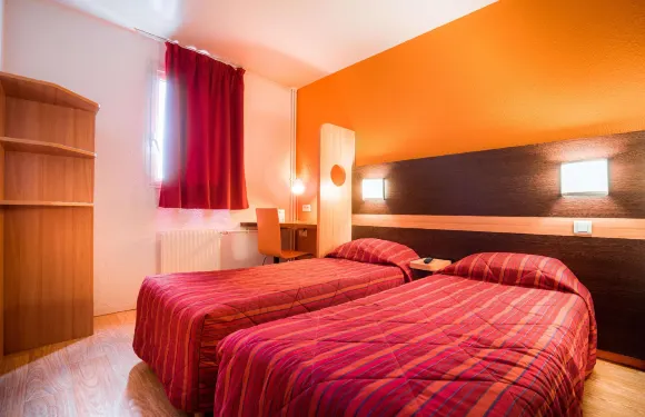 普瑞米爾奧利倫吉經典酒店