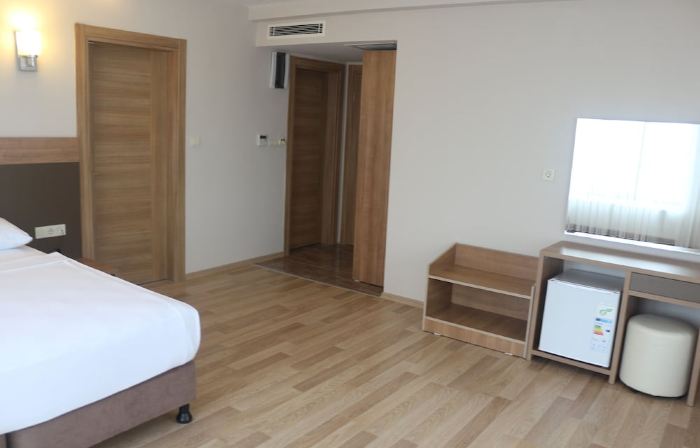 Longoz Hotel