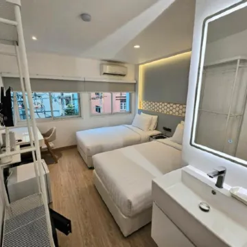 อาราวาน่า เอ็กซ์เพรส สุขุมวิท 22 โรงแรมใกล้วัฒนา
