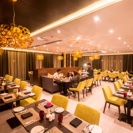 Carnelian Muscat - Airport Hotel